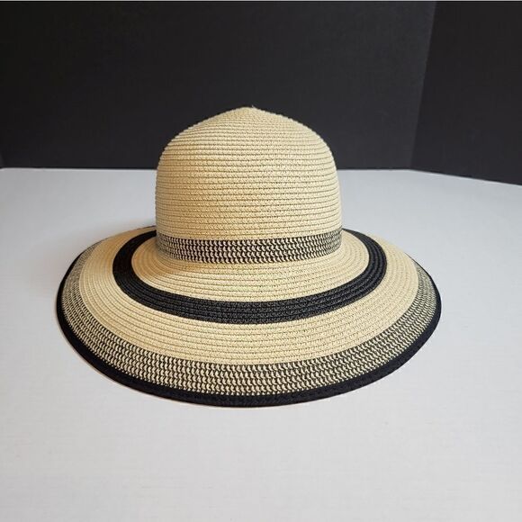 Magic Women's Hat  - Picture 8 of 8